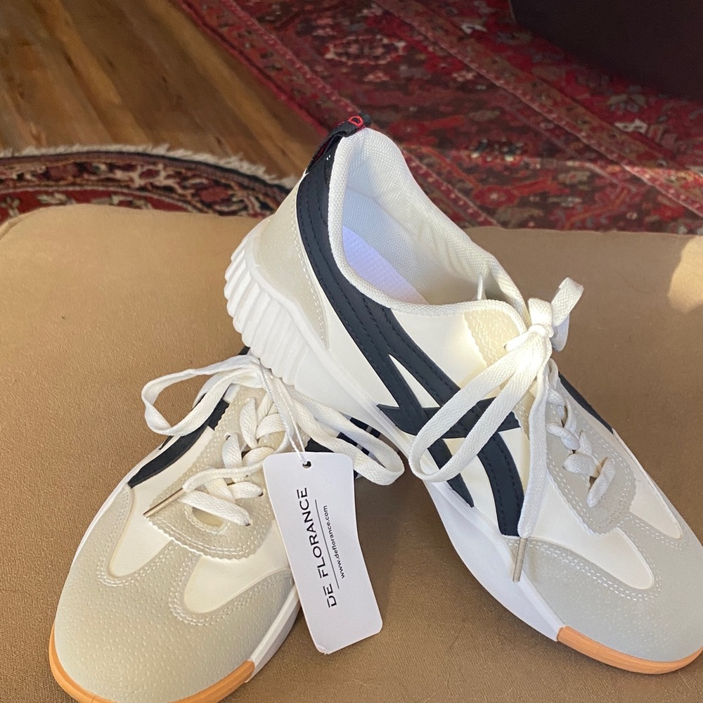 Light Beige and Black Women's Athletic Sneakers - Casual Trainer - Picture 5 of 7